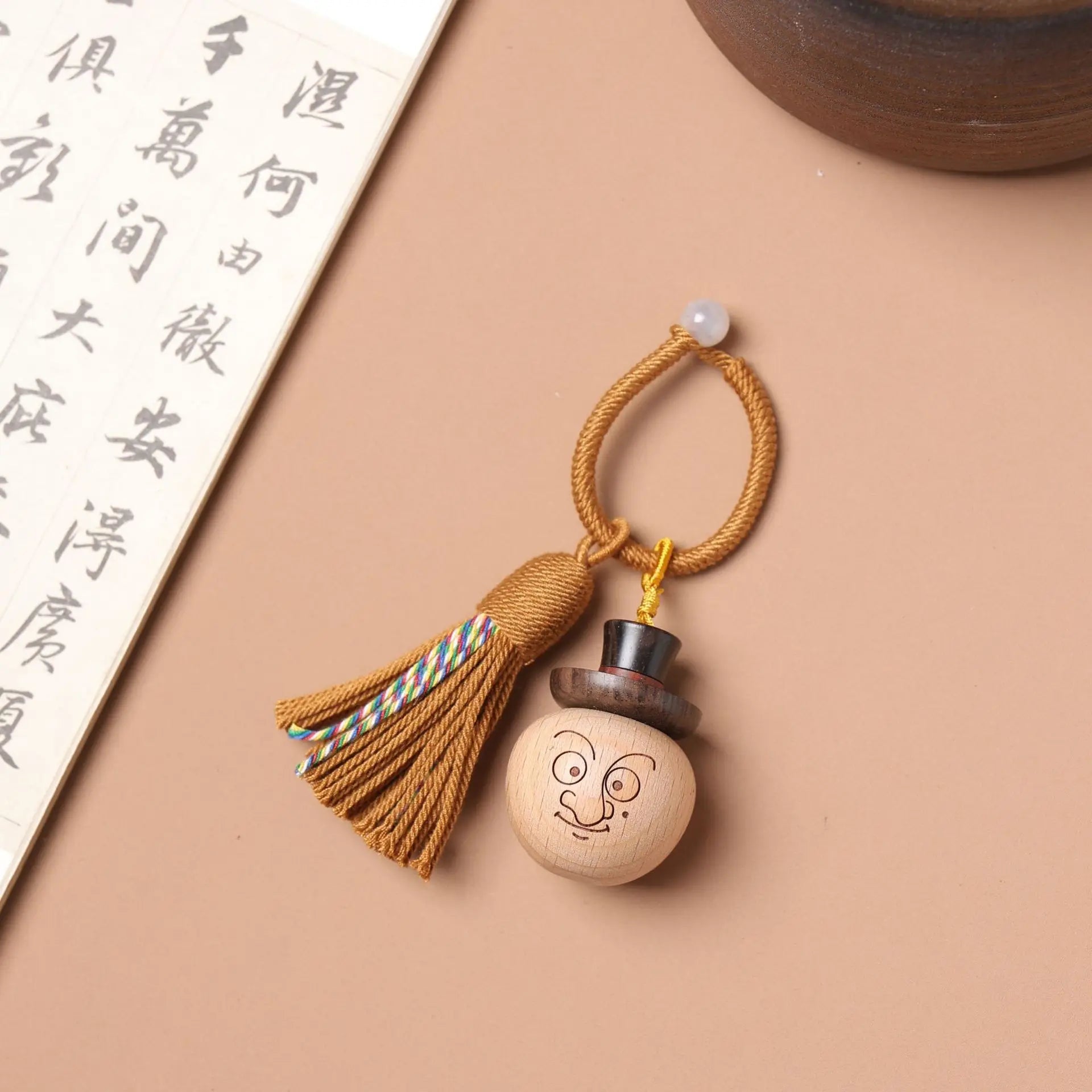 Lovely Cartoon Kitten Beech Carving Keychain Solid Wood Tassel Rope Bag Hanging Accessories Gift Wholesale